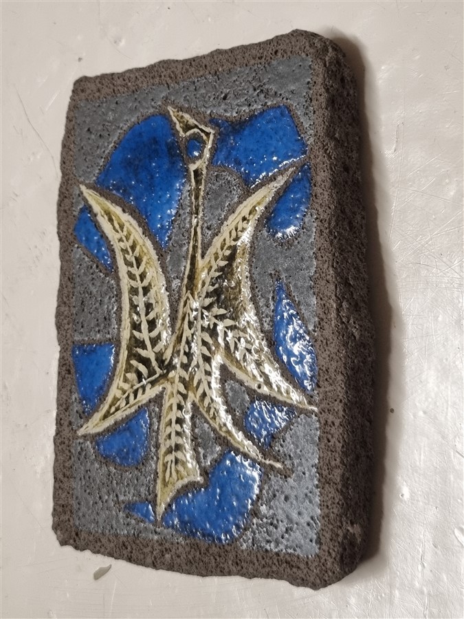 Plaque en pierre de lave émaillée - Jean Jaffeux