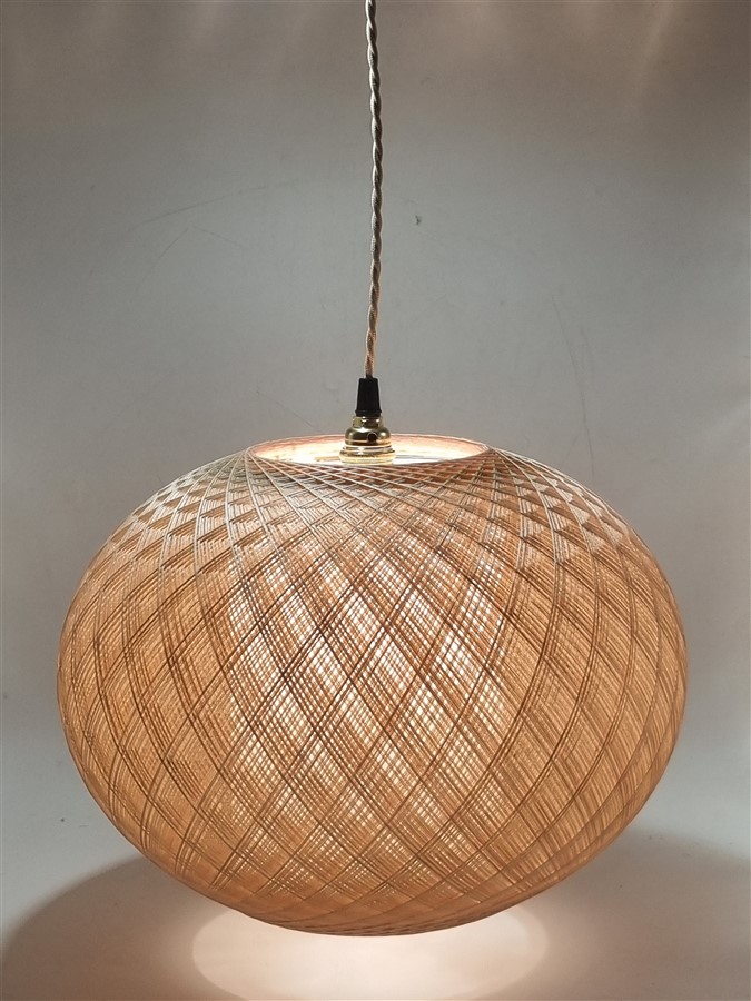 Suspension vintage en fils tressés