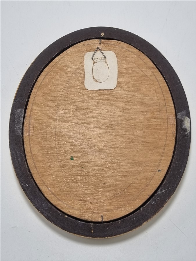 Petit cadre ovale doré à la feuille d'or