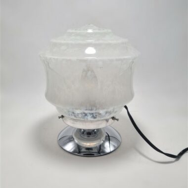 Lampe de style art déco