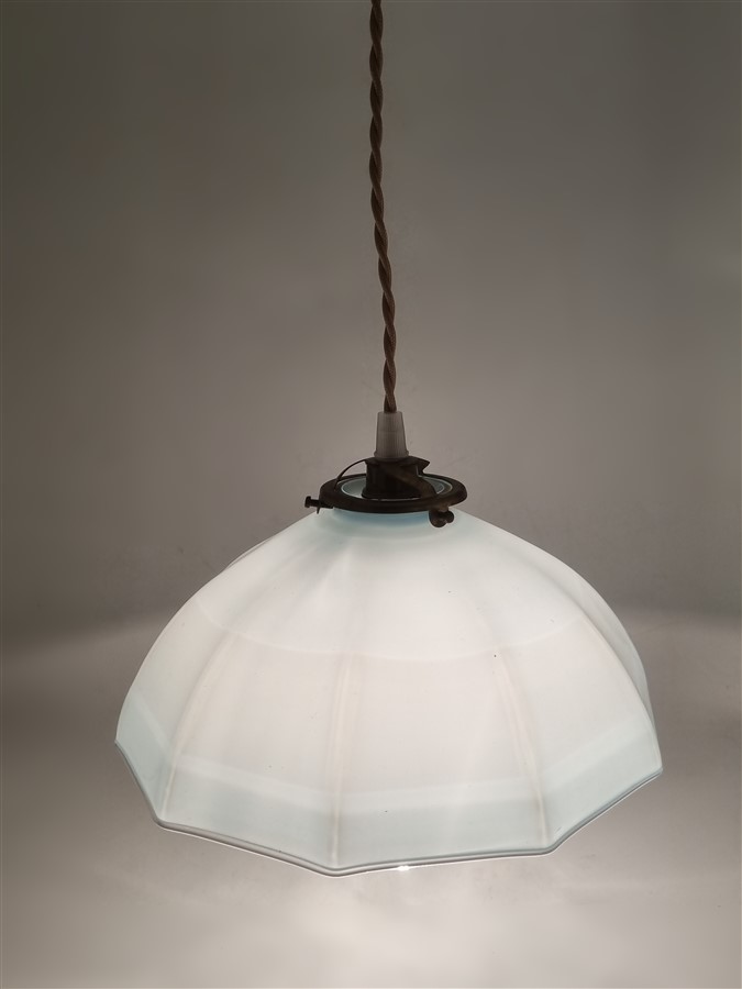 Suspension en opaline bleue