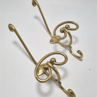 Paire de patères en laiton