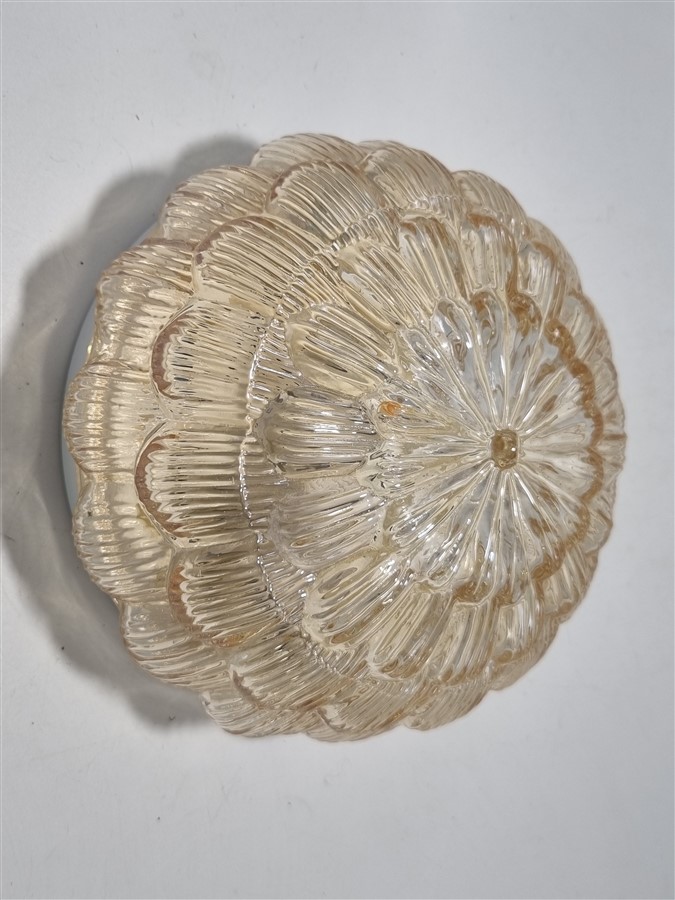 plafonnier vintage en verre ambre